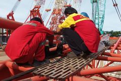 Service LMI Crane